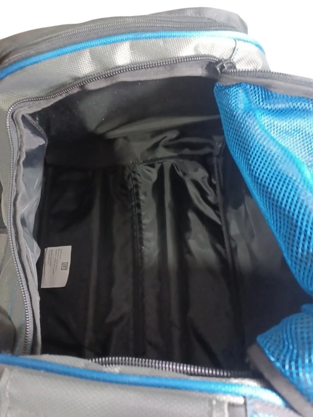 FŪL 22”x12” 12” Rolling Duffle Bag Luggage Wheel Extendable Handle Excellent